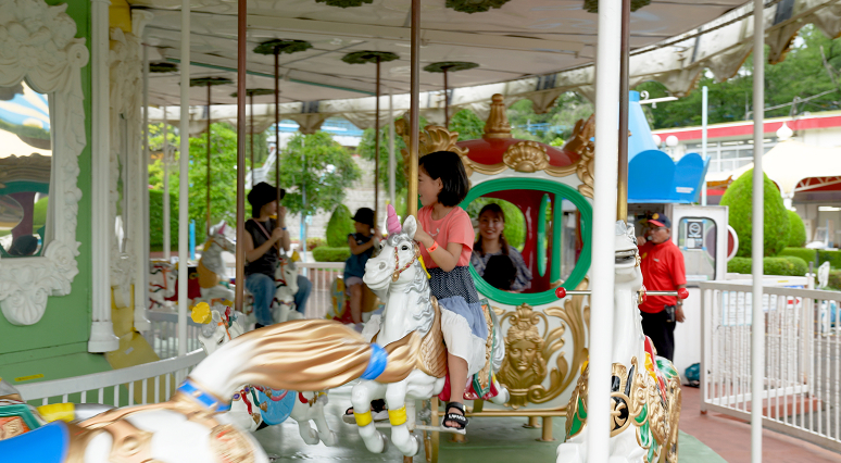 メリーゴーランド